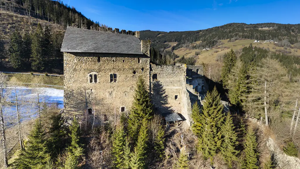 Voransicht zur virtuellen Tour Burg-Ruine Frauenburg bei Unzmarkt in der Steiermark