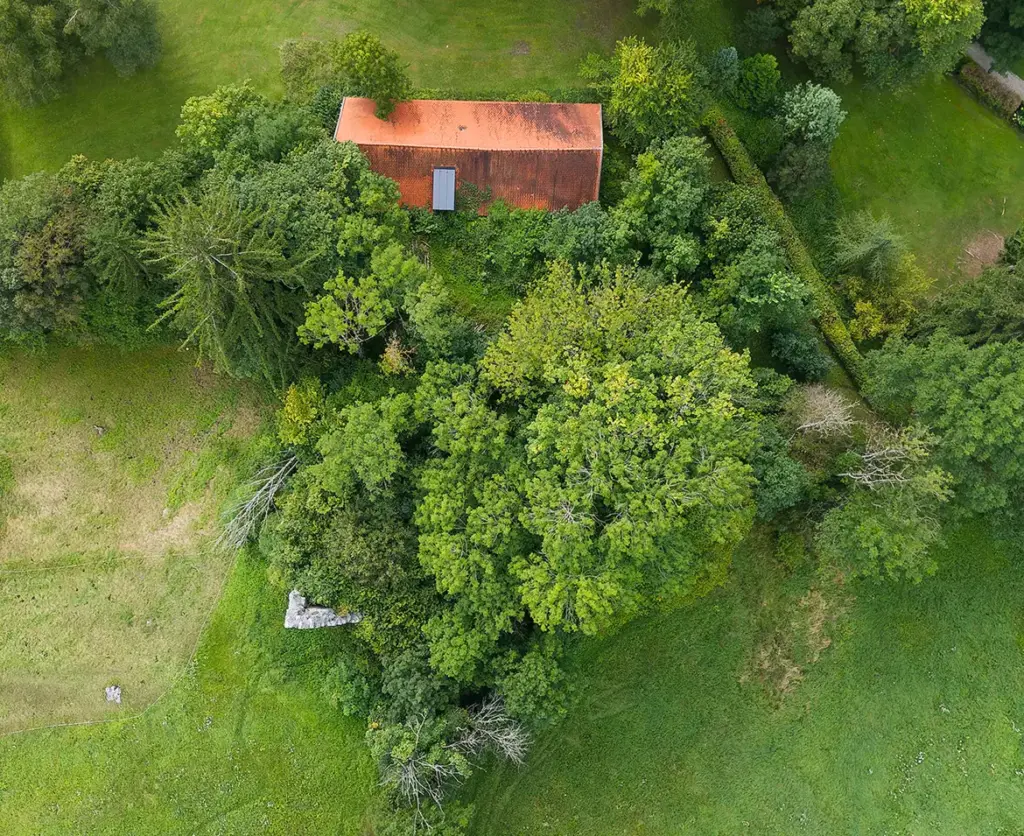 Luftbild der Ruine Oberstainach 2025